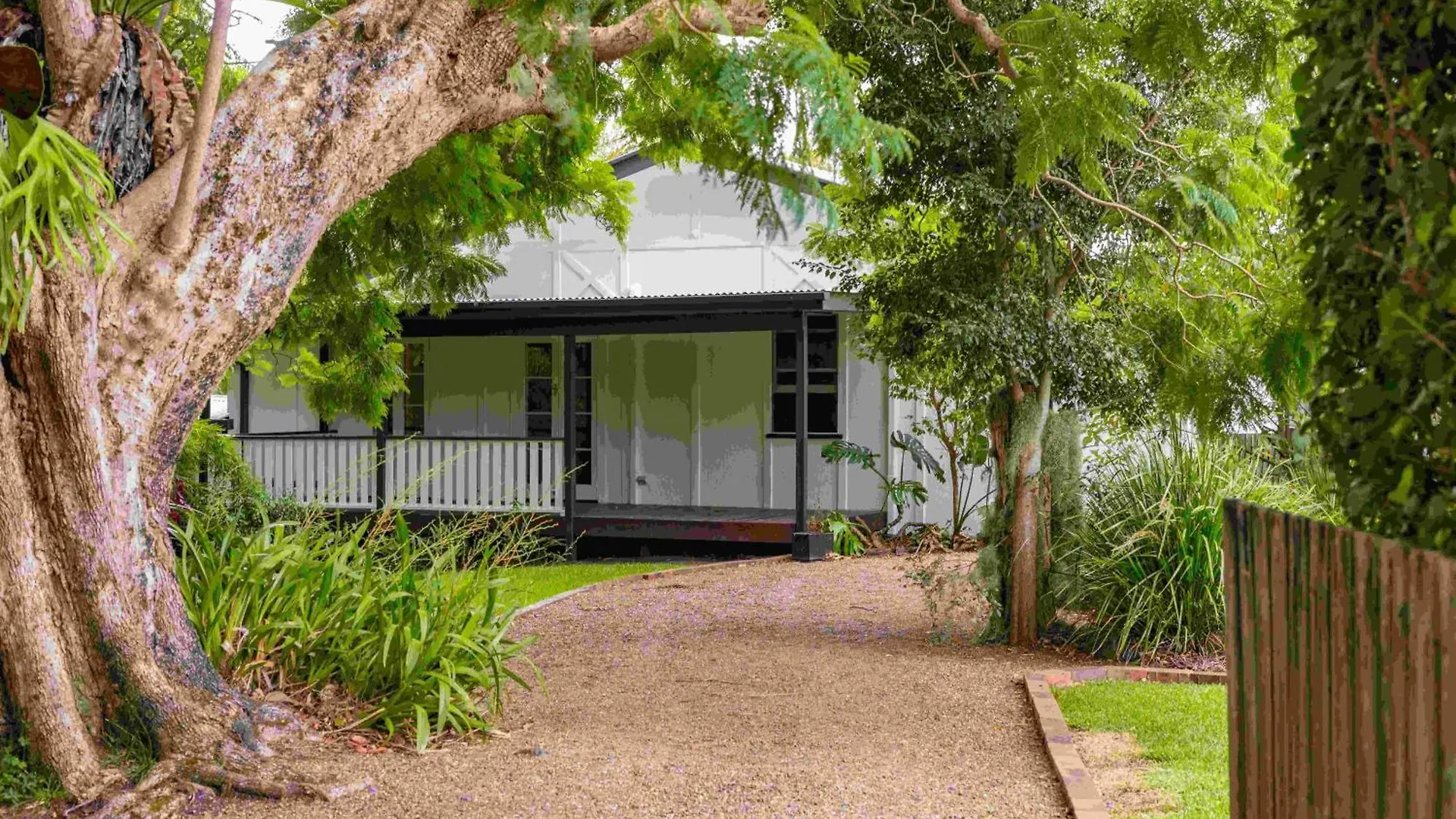 Brightside Holidays Landsborough Holiday home